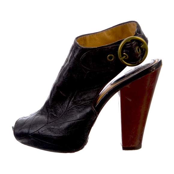 Frye Emily Slingback - Picture 1 of 6